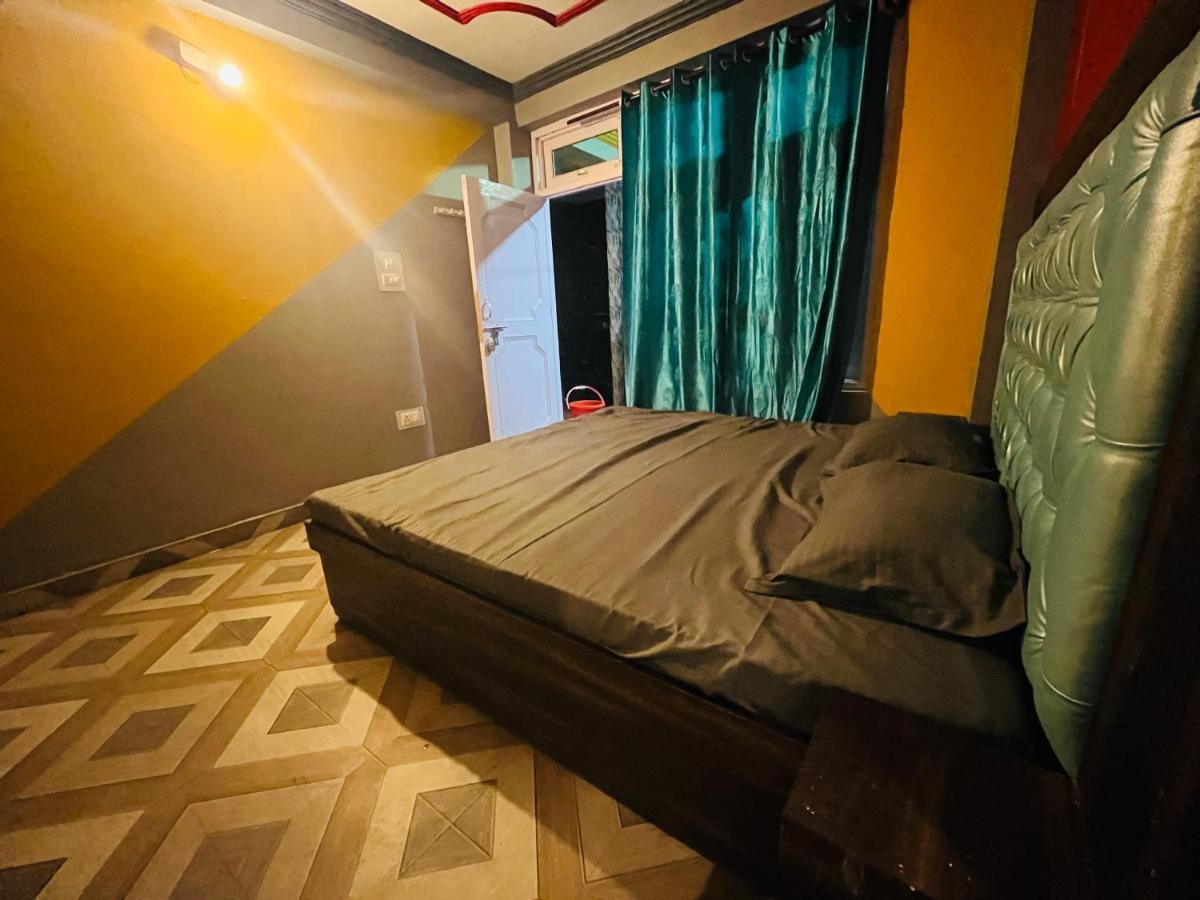Shanti Cafe & Hostels Kasol Exteriér fotografie